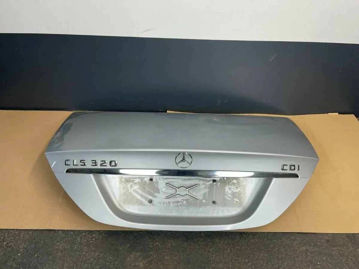 Mercedes W219 CLS Heckklappe komplett 775 - Bild 1