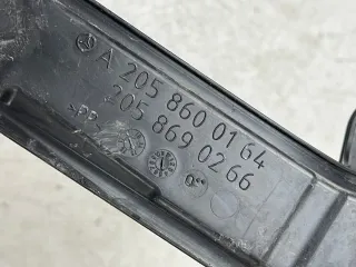 Mercedes-Benz W205 C-Klasse Einfüllstutzen Waschwasser A2058600164 - Bild 3