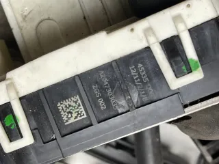 Mercedes-Benz W166 Türschloss hinten links A20473035 - Bild 7