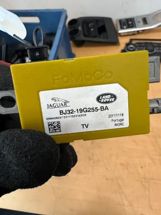 LR RANGE ROVER SPORT L320 TV-Tuner-Empfänger BJ32-19G255-BA 2011 - Bild 2