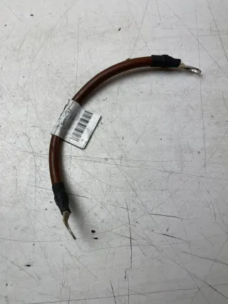 Mercedes Benz C Klasse W205 Hybrid Stützbatterie Minuspol A2055402027 Original - Bild 1