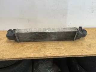 Mercedes-Benz W176 A-Klasse W246 B-Klasse Ladeluftkühler A2465000100 Original - Bild 2