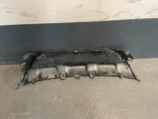 Mercedes GLA W156 AMG Stoßstange Vorne Mitte Gitter A1568858600 - Bild 3