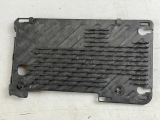 Mercedes W176 W246 Batteriehalter Halter Platte Batterieträger A2465460078 - Bild 2