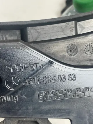 Mercedes E S213 T-Mod Halterung Stoßstange hinten links Halter A2138850363 - Bild 3