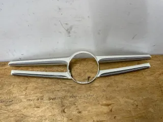 Mercedes A-Klasse W176 Kühlergrill Grill  Gitter Blende A1768880060 - Bild 1