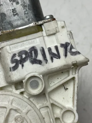 Mercedes-Benz Sprinter W906 Fensterhebermotor Vorne Rechts A0068205442 - Bild 3