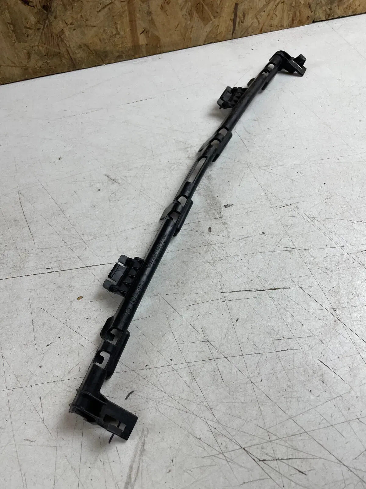 Mercedes Benz GLC W253 Stoßstangenhalterung Halter A2538856102 - Bild 1