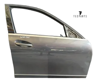Original W204 Türe VR Lackcode 755 Beschädigt - Bild 1