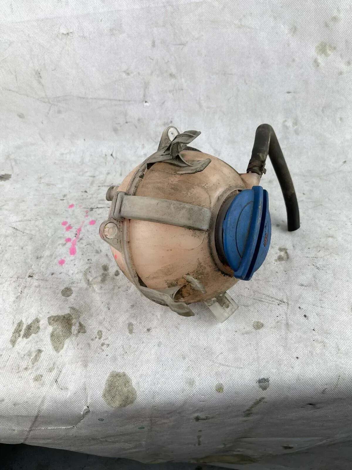 1K0121407A VW Golf 6 Ausgleichsbehälter Kühlwasserbehälter - Bild 1