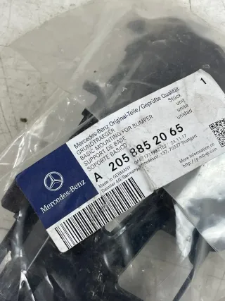Mercedes C Klasse W205 Halter Stoßstange hinten rechts A2058852065 Neu Original - Bild 5
