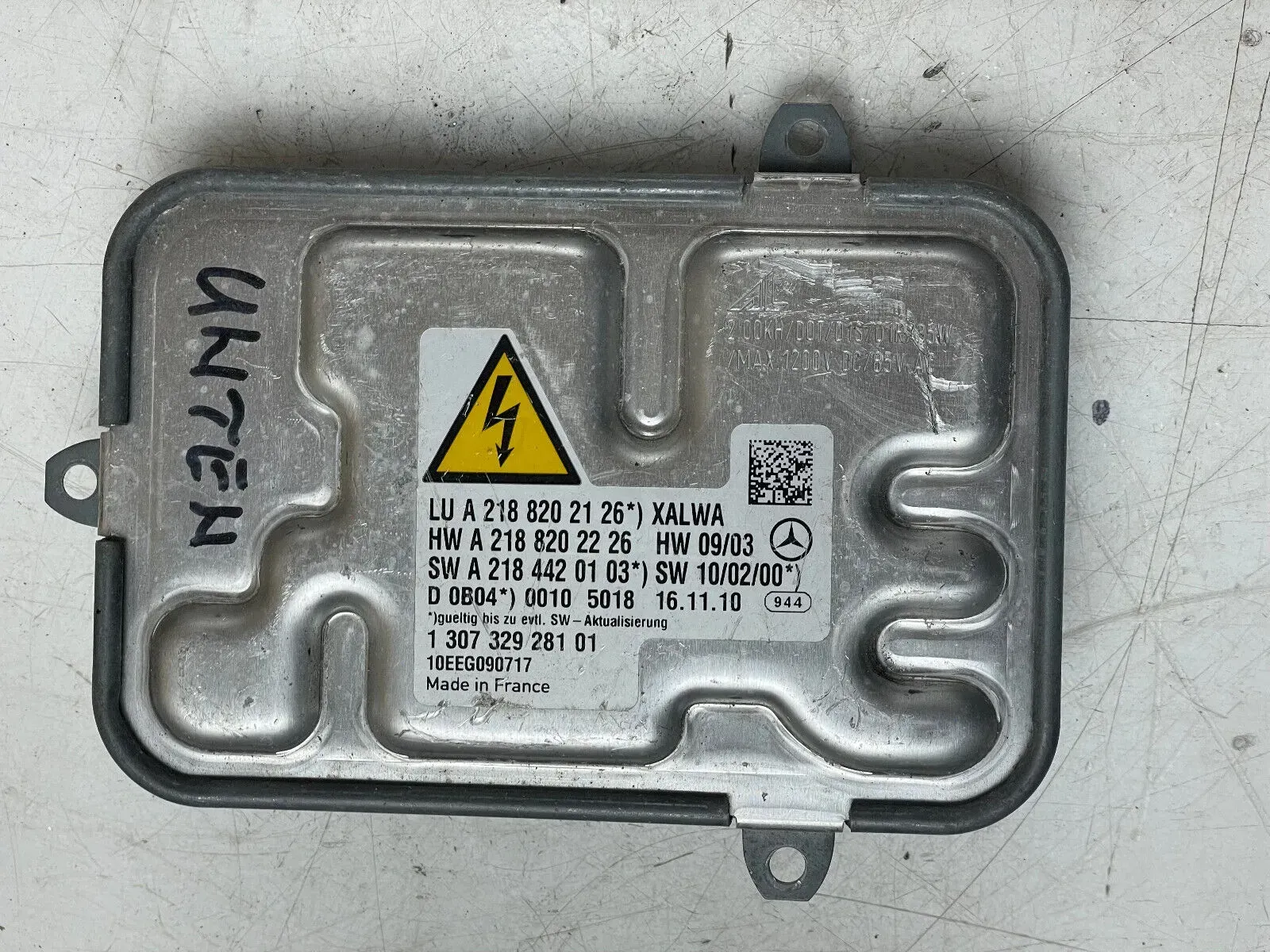 Mercedes CLS C218 W218  Xenon Steuergerät Vorschaltgerät  A2188202126 - Bild 1