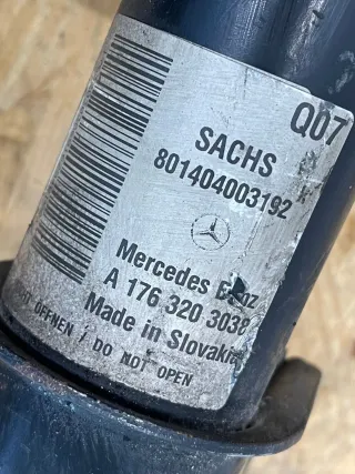 Mercedes-Benz CLA C117 Coupe Federbein Stoßdämpfer rechts vorne A1763203038 - Bild 5