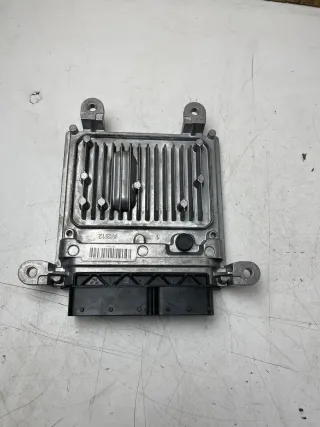 Mercedes Benz W212  Motorsteuergerät Steuergerät A6519007500 - Bild 1