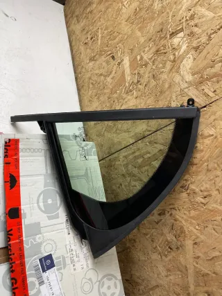 MERCEDES-BENZ GLA X156 FESTFENSTERGLAS HINTEN LINKS TÜR A1567300118 - Bild 2