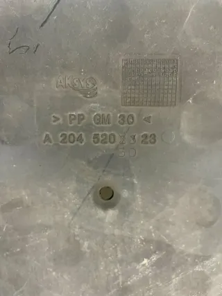 Mercedes Benz W204 Unterfahrschutz hinten Unterboden A2045202323 - Bild 2