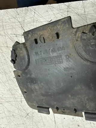 Deckel Radhausverkleidung Vorne Rechts 51717143850 Für BMW E82 E88 E90 E91 325i - Bild 2