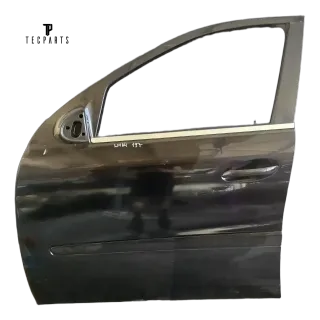 Original Mercedes W164 Türe VL Lackcode 197 - Bild 1