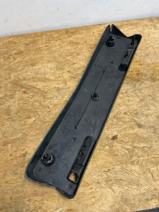 MERCEDES-BENZ GLA W156  Kennzeichenblende Vorne A2118850781 - Bild 1