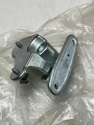 Mercedes R176 CLA Türscharnier hinten links A1767300337 Neu Original - Bild 3