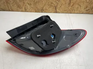 Mercedes B-Klasse W246 LED Rückleuchte A2469068700 - Bild 3