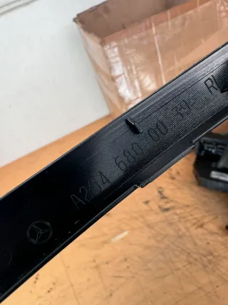 Mercedes Benz W204 Abdeckung Schaltkulisse Wählhebel Schaltknauf A2046800039 - Bild 2