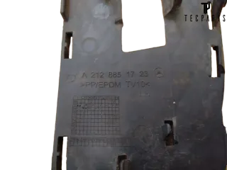 Original Mercedes gebraucht Blende LED links A2128851723 - Bild 3