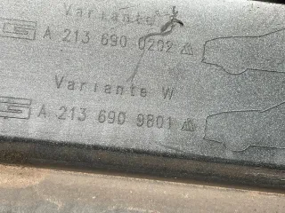 Mercedes W213 Kombi AMG Paket Seitenschweller Rechts A2136900202 - Bild 7