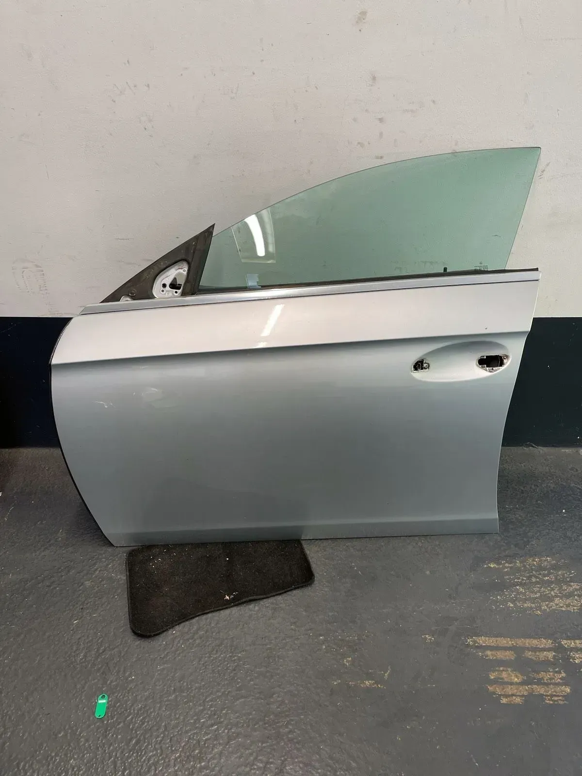 Mercedes W219 Türe vorne links 775 Iridiumsilber - Bild 1