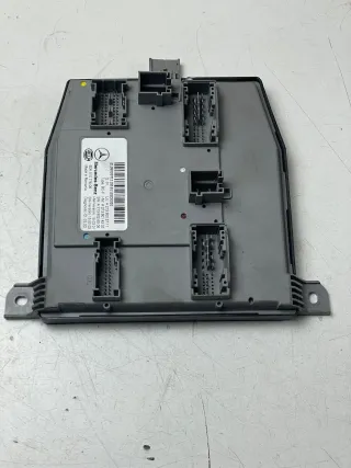 Mercedes E-Klasse W213 SAM vorne Steuergerät Ansteuerungsmodul A2139003711 - Bild 1