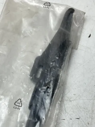 Opel Stoßstange Halter Führung vorne rechts 39067901 Neu Original - Bild 3