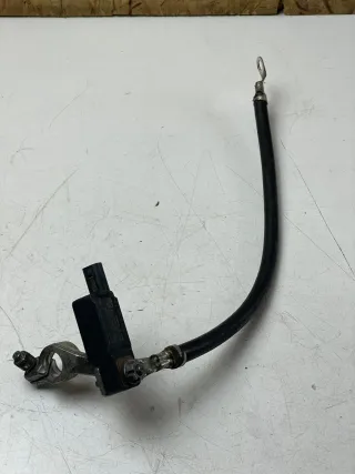 Mercedes Benz W213 Minuskabelklemme Kabel Batterie Minus Klemme A0009056507 - Bild 1