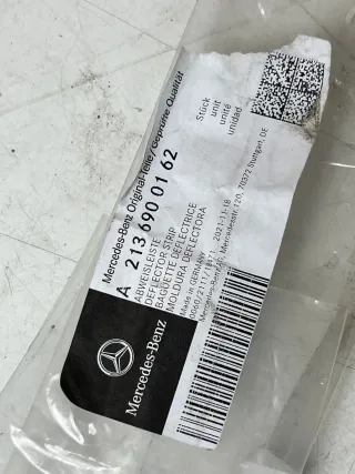 Mercedes-Benz W213 Fensterdichtung A2136900162 Neu Original - Bild 5