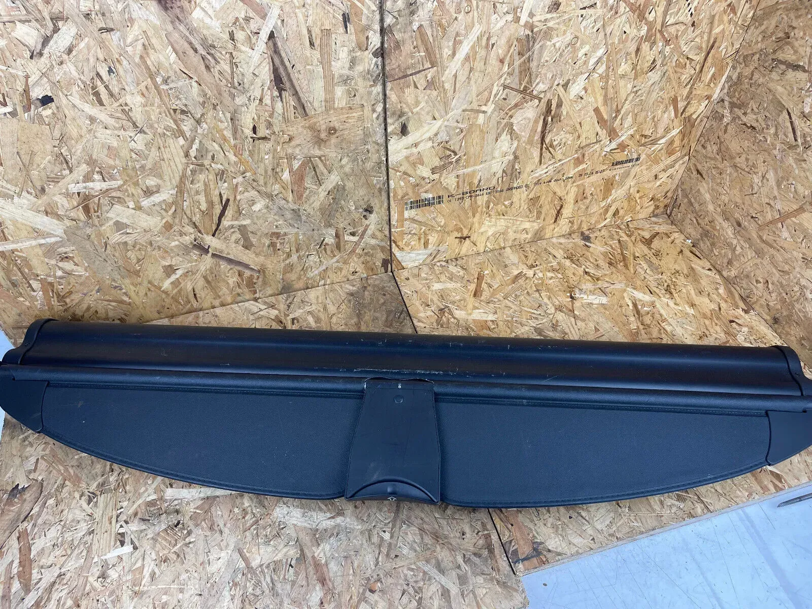 Mercedes W204 S204 Laderaumabdeckung Laderaumrollo A2048600075 / 9051 - Bild 1