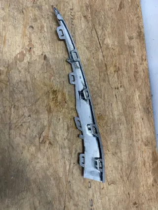 Mercedes C W205 AMG Stoßstange Abdeckung vorne Links Frontschürze A2058858902 - Bild 2