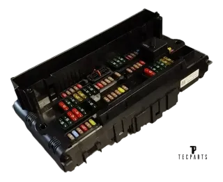 BMW F01 F02 F10 F11 LCI Stromverteilung Sicherungskasten vorne 9252815 - Bild 1