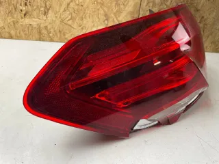 Mercedes E Klasse W212 Rückleuchte LED links aussen A2129068702 beschädigt - Bild 6