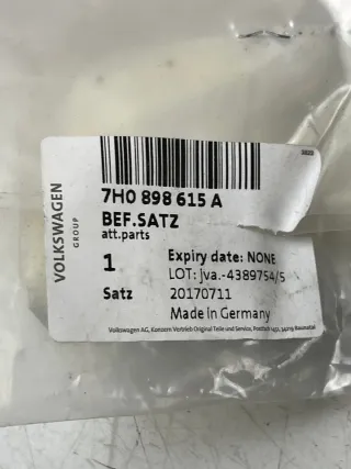 VW Transporter Befestigungssatz Frontklappe  7H0898615A Neu Original - Bild 1