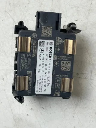 Mercedes Benz Radarsensor Distronic ACC Radar Steuergerät A0009059013 Bosch - Bild 1
