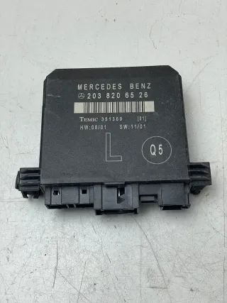 Mercedes W203 Türsteuergerät hinten links Limousine A2038206526 ZV - Bild 1