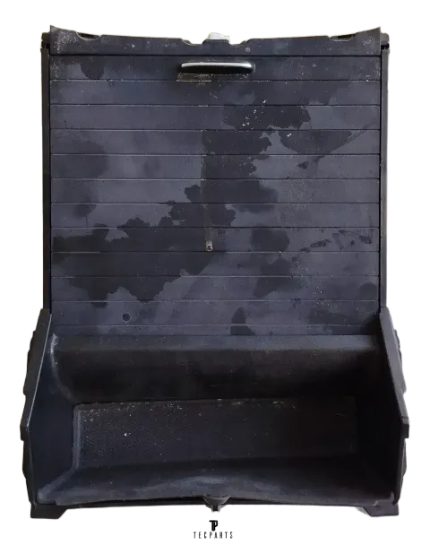 Background image for Mercedes-Benz GL X166 2013 Becherhalter Getränkehalter Cupholder 16930018