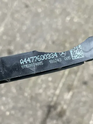Mercedes-Bens Vito W447 Türgriff Türaußengriff Schiebetür Rechts A4477600334 - Bild 3