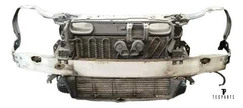 Background image for Original Mercedes Benz W203 Schlossträger + Kühlerpaket V6 Diesel