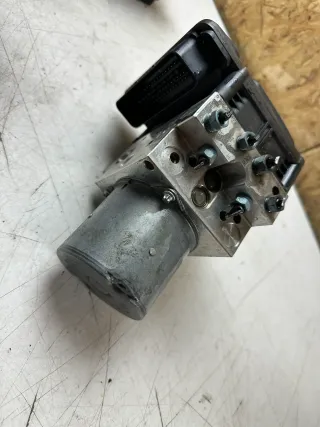 34516799252 ABS PUMPE ABS PUMP BMW 5 serie (F10) 2011 - Bild 3