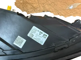 MERCEDES BENZ GLS LED SCHEINWERFER RECHTS A1679069007 - Bild 4