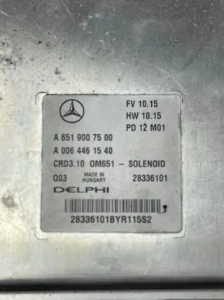 Mercedes Benz W212  Motorsteuergerät Steuergerät A6519007500 - Bild 3