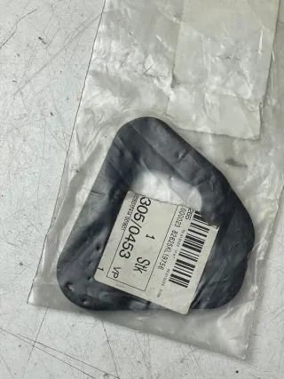 Mercedes S205 C-Klasse Kombidichtung für Lichtgehäuse links 205826129 Neu Origi. - Bild 2
