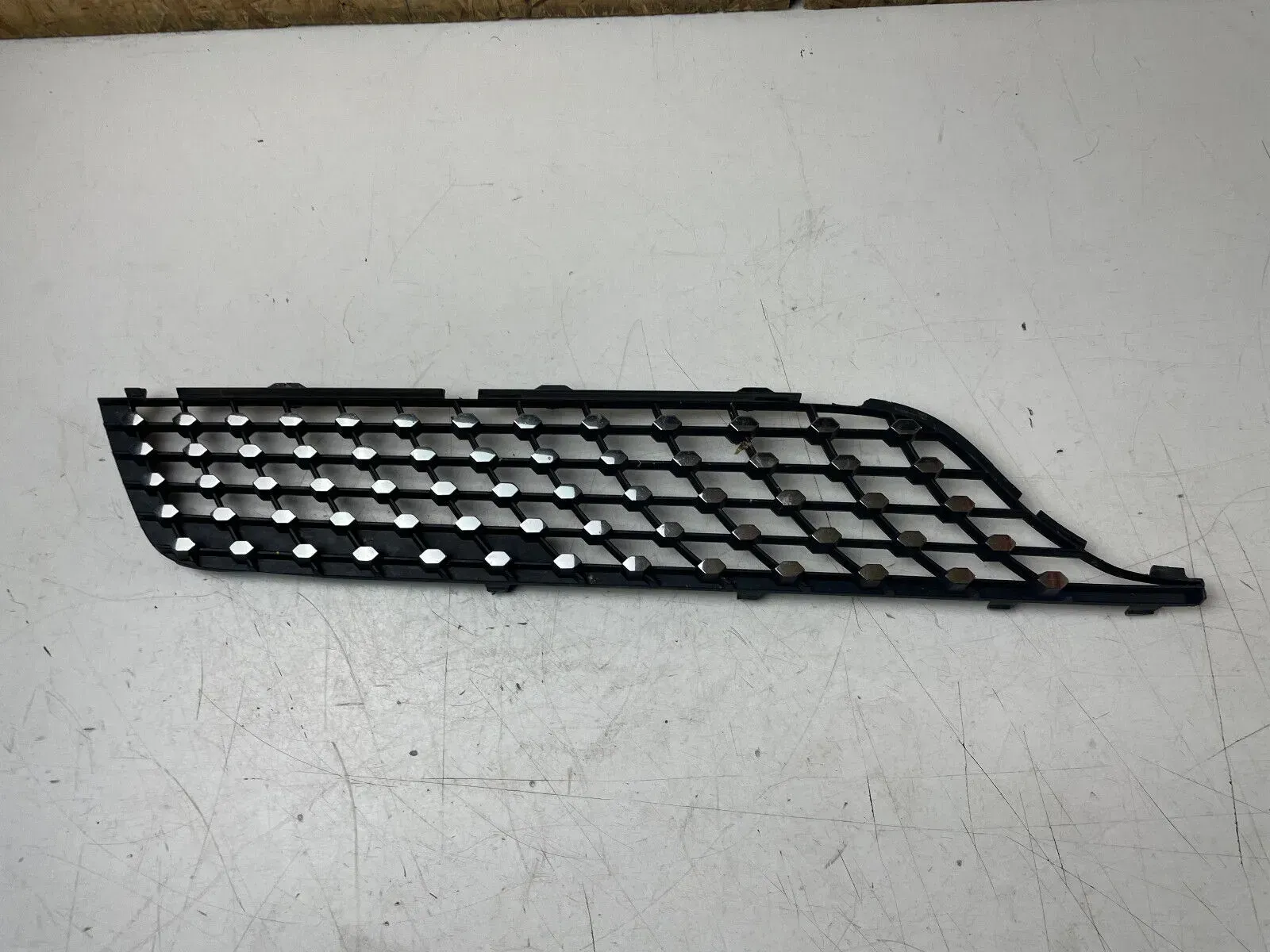 Mercedes GLC X253 C253 Verkleidungsgitter Grillverkleidung links A2538889100 - Bild 1
