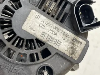 Mercedes Benz Lichtmaschine Generator 220A 14V Valeo MB A0009067400 - Bild 6