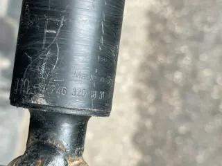 Mercedes W246 B 180 CDI Stoßdämpfer Federbein Hinten Rechts 2463201831 - Bild 6